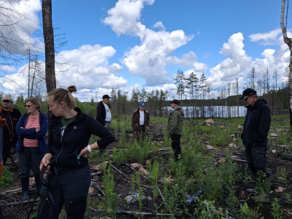 Sää suosi retkeläisiä.