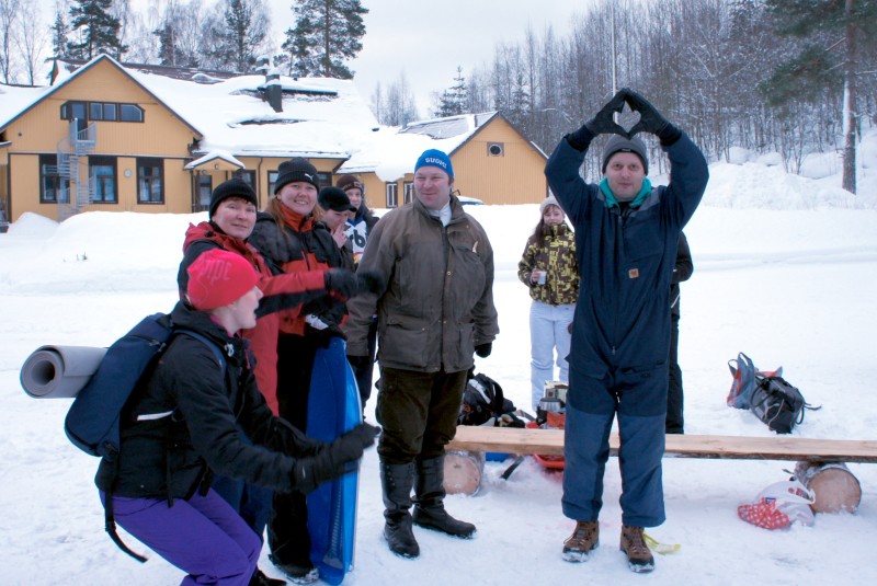 Voit kuvitella, että ponnistat stratosfääriin saakka -pystyt siihen! Tai voit kuvitella olevasi syöksyvä tuulihaukka, kas näin!